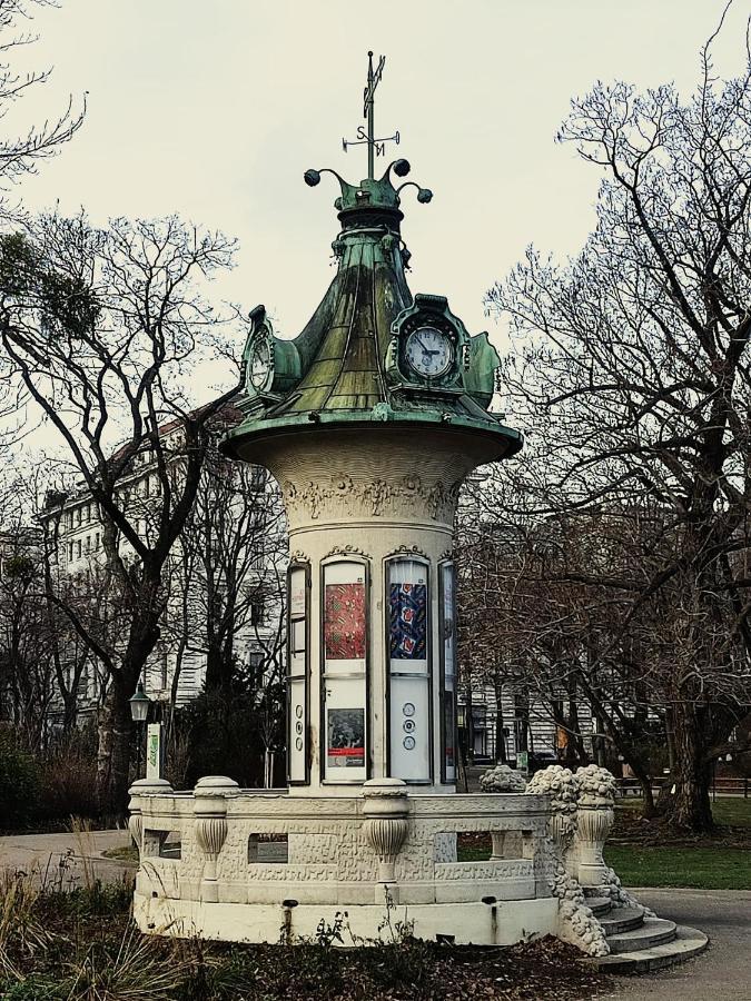 Central Mariahilfer Apartment 4 Min To The City Shopping Center And Schoenbrunn Palace Wien Ngoại thất bức ảnh